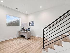 2404 Hadley Street C, Houston TX 77003