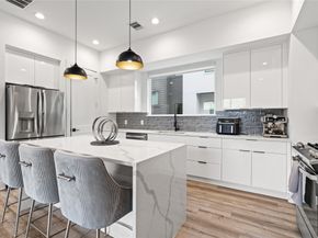 2404 Hadley Street C, Houston TX 77003