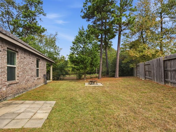 1810 Nantz Lane, Conroe TX 77304