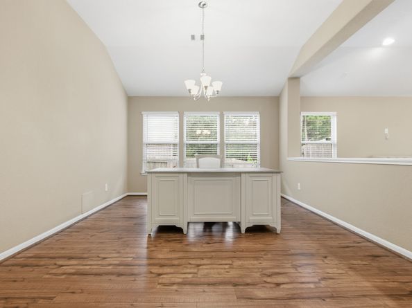 1810 Nantz Lane, Conroe TX 77304