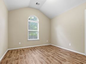 1810 Nantz Lane, Conroe TX 77304