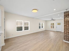 310 Hunt Street, Houston TX 77003