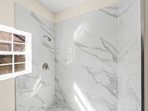 310 Hunt Street, Houston TX 77003