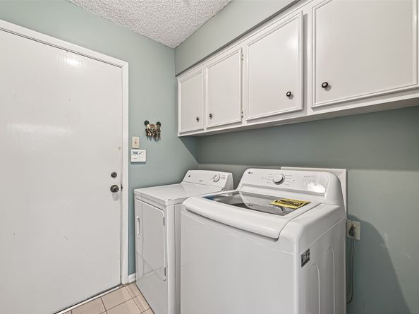 16 Tiffany Square, Sugar Land TX 77478