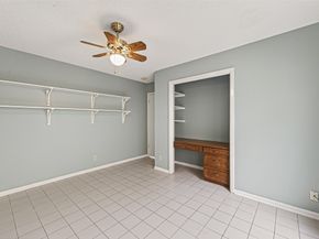 16 Tiffany Square, Sugar Land TX 77478