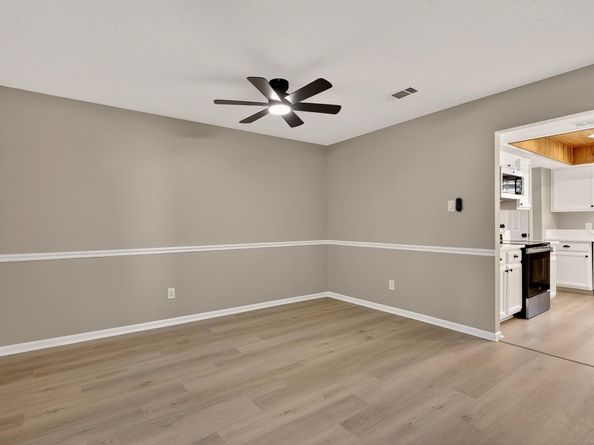 19 Hickory Oak Drive, Spring TX 77381