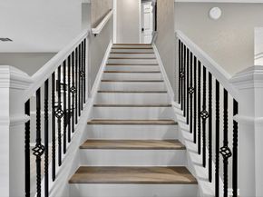 19 Hickory Oak Drive, Spring TX 77381