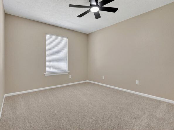 19 Hickory Oak Drive, Spring TX 77381