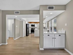 19 Hickory Oak Drive, Spring TX 77381