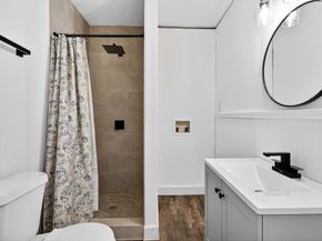 19 Hickory Oak Drive, Spring TX 77381