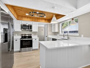 19 Hickory Oak Drive, Spring TX 77381