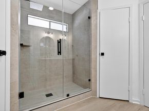 19 Hickory Oak Drive, Spring TX 77381