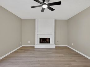 19 Hickory Oak Drive, Spring TX 77381