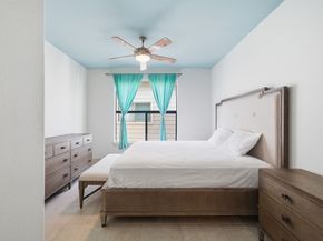 4129 Dickson Street, Houston TX 77007