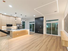 00 Noah Street, Houston TX 77021