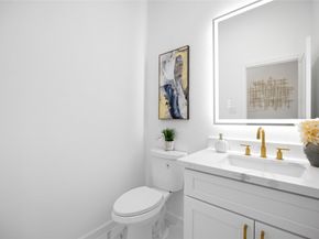 5125 Doolittle Boulevard, Houston TX 77033