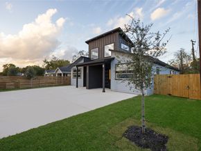 5125 Doolittle Boulevard, Houston TX 77033