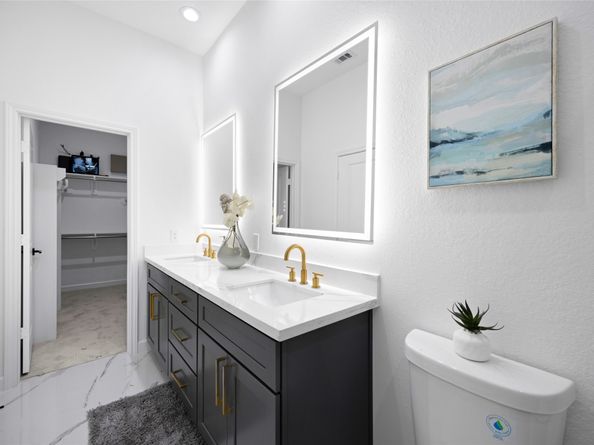 5125 Doolittle Boulevard, Houston TX 77033