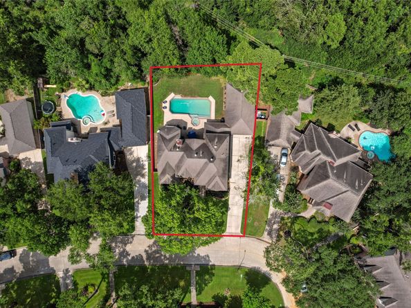 2406 Deep Lake Drive, Kingwood TX 77345