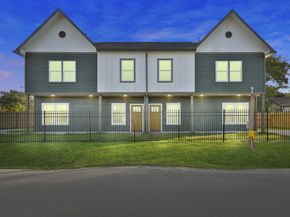 6417 Eastland Street A and B, Houston TX 77028