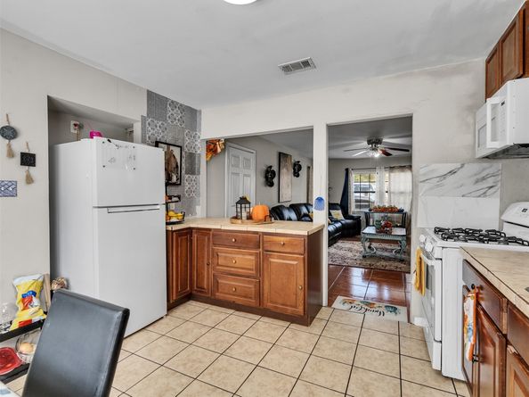 6802 Force Street, Houston TX 77020