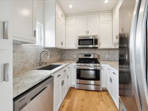 4209 Billingsley Street, Houston TX 77009