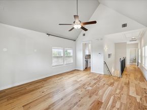 4209 Billingsley Street, Houston TX 77009