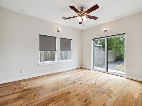 4209 Billingsley Street, Houston TX 77009