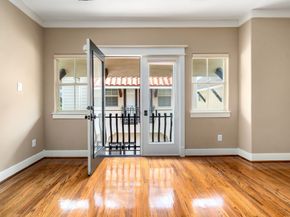 229 Knox Street, Houston TX 77007