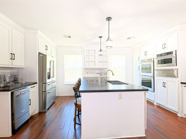 24206 Creekview Drive, Spring TX 77389