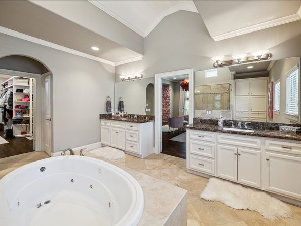 4724 Banning Drive A, Houston TX 77027