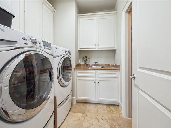 4724 Banning Drive A, Houston TX 77027