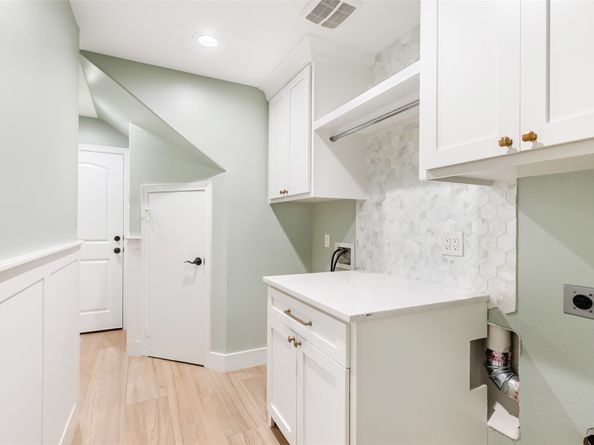 17730 Booners Cove Court, Humble TX 77346