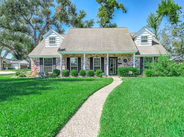 2103 Southwick Street, Houston TX 77080