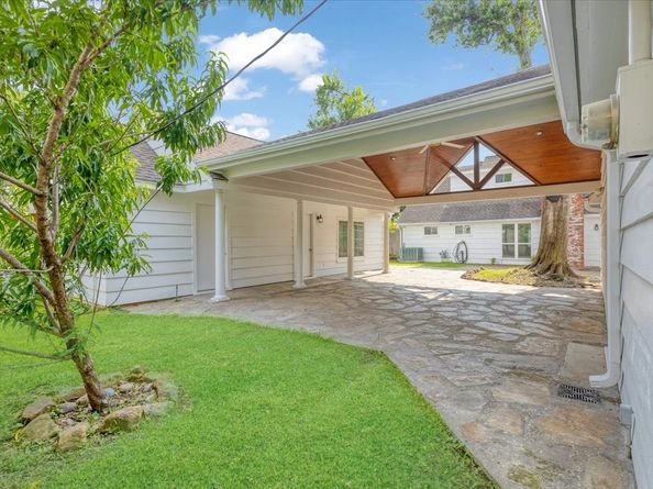 2103 Southwick Street, Houston TX 77080