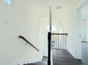 6717 Saint Augustine Street, Houston TX 77021