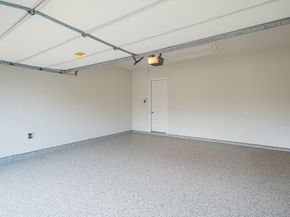 10 Fringetree Bark Court, The Woodlands TX 77375