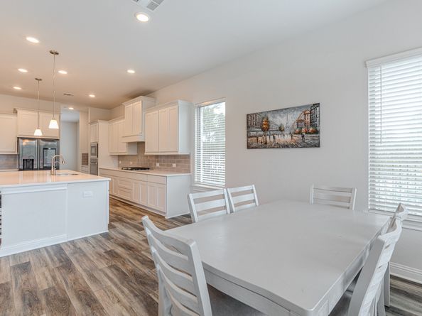 10 Fringetree Bark Court, The Woodlands TX 77375