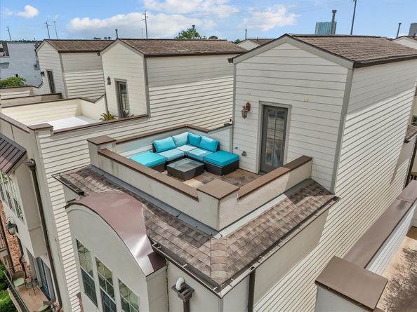 1616 Rosewood Street, Houston TX 77004