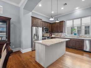 1616 Rosewood Street, Houston TX 77004