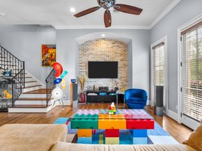 1616 Rosewood Street, Houston TX 77004