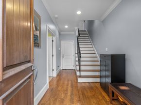 1616 Rosewood Street, Houston TX 77004