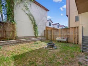 1821 W 24th Street, Houston TX 77008