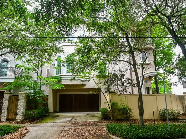 717 Welch Street, Houston TX 77006