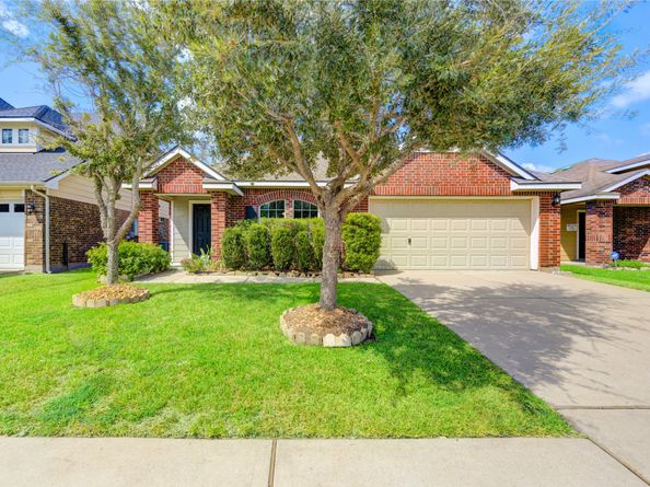 2922 Halcyon Time Trail, Houston TX 77045