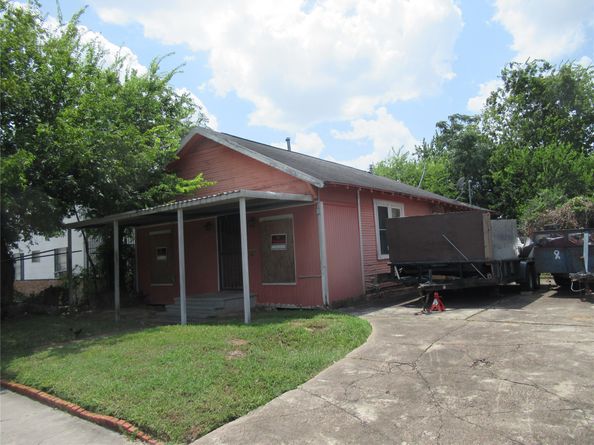 3510 Attucks Street, Houston TX 77004
