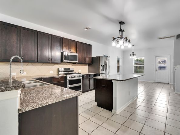 8235 Gran Villa Drive, Cypress TX 77433