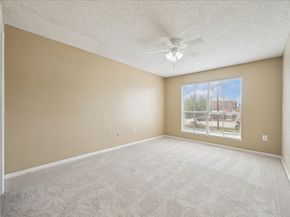 1500 Bay Area Boulevard 422, Houston TX 77058