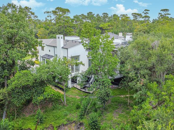 10663 Memorial Drive, Houston TX 77024