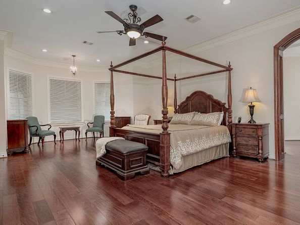 15 Netherfield Way, The Woodlands TX 77382